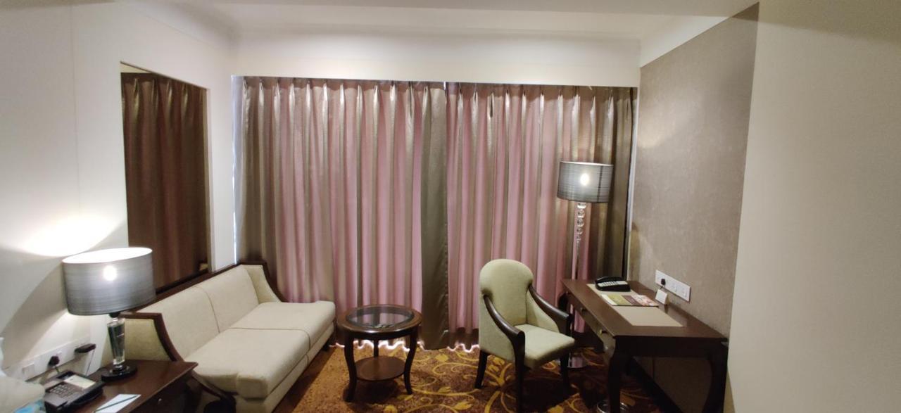 Country Inn & Suites By Radisson, Bathinda Extérieur photo