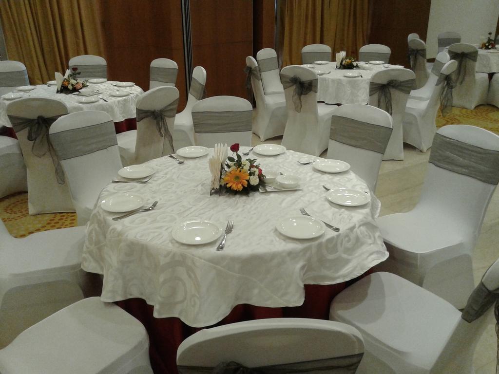 Country Inn & Suites By Radisson, Bathinda Extérieur photo