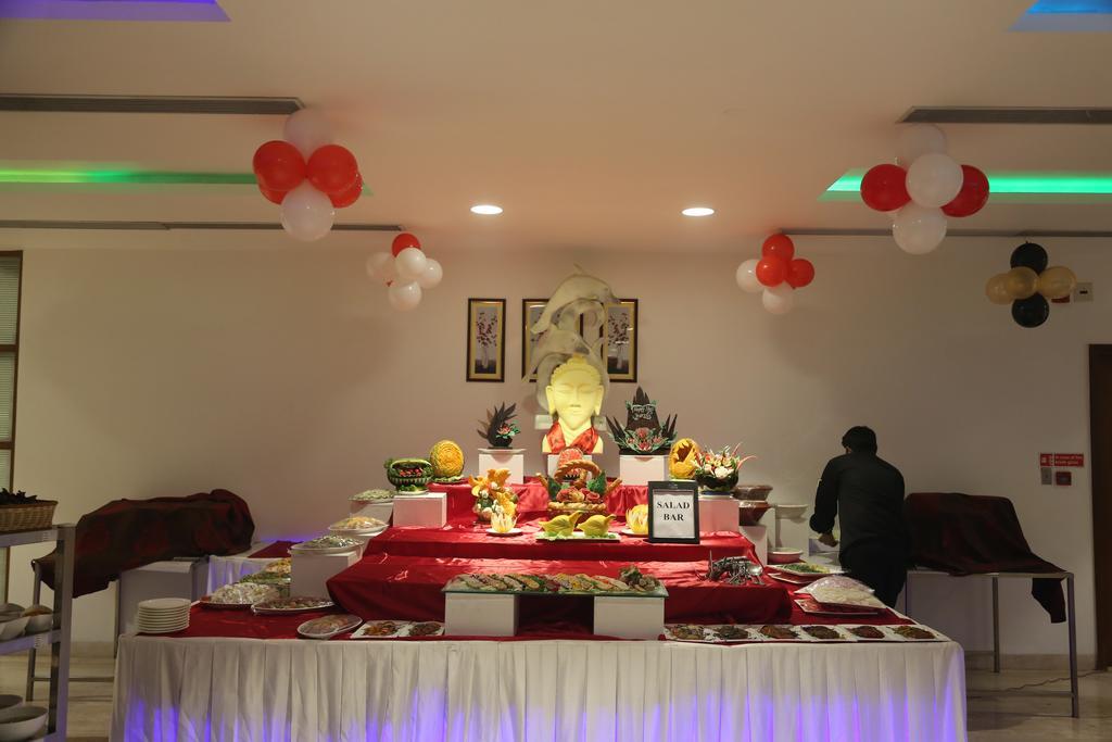 Country Inn & Suites By Radisson, Bathinda Extérieur photo
