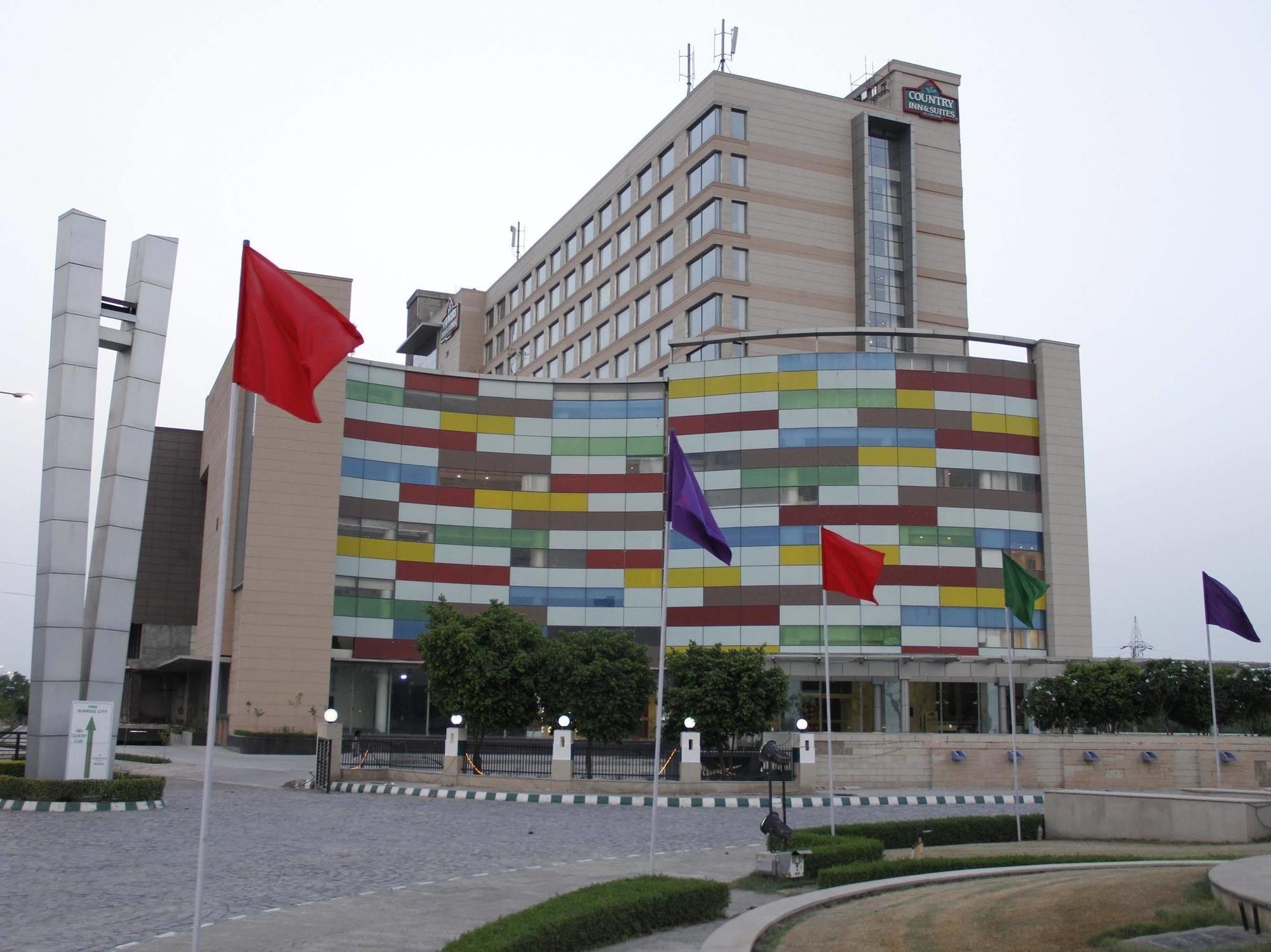 Country Inn & Suites By Radisson, Bathinda Extérieur photo